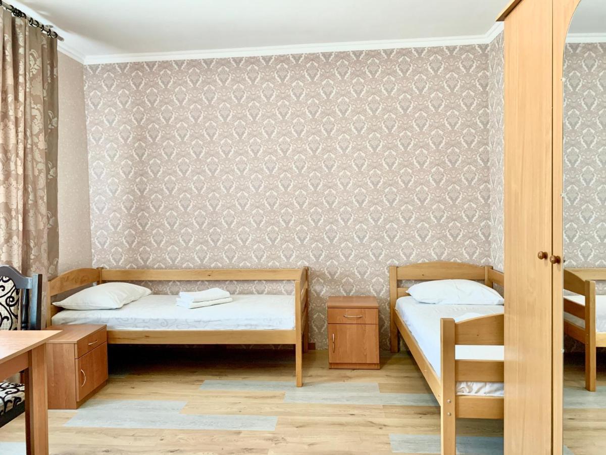 Мини-гостиница Три Коня Pereyaslav-Khmelʼnytsʼkyy Екстериор снимка